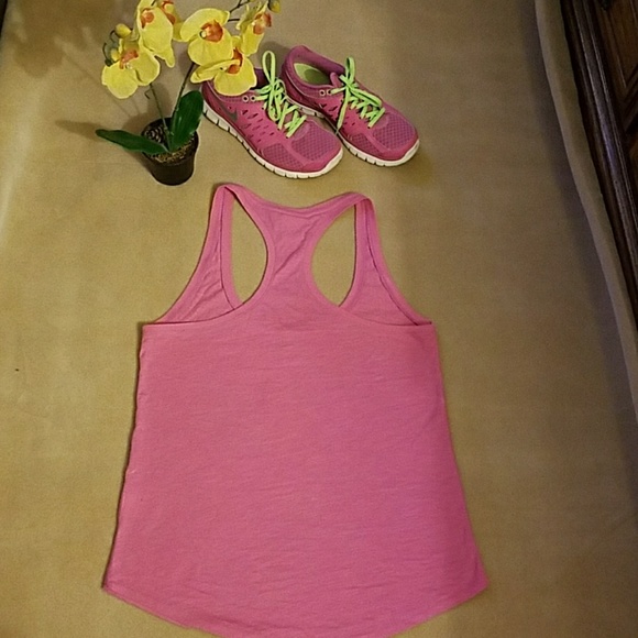 Nike pink workout  top - Picture 2 of 5